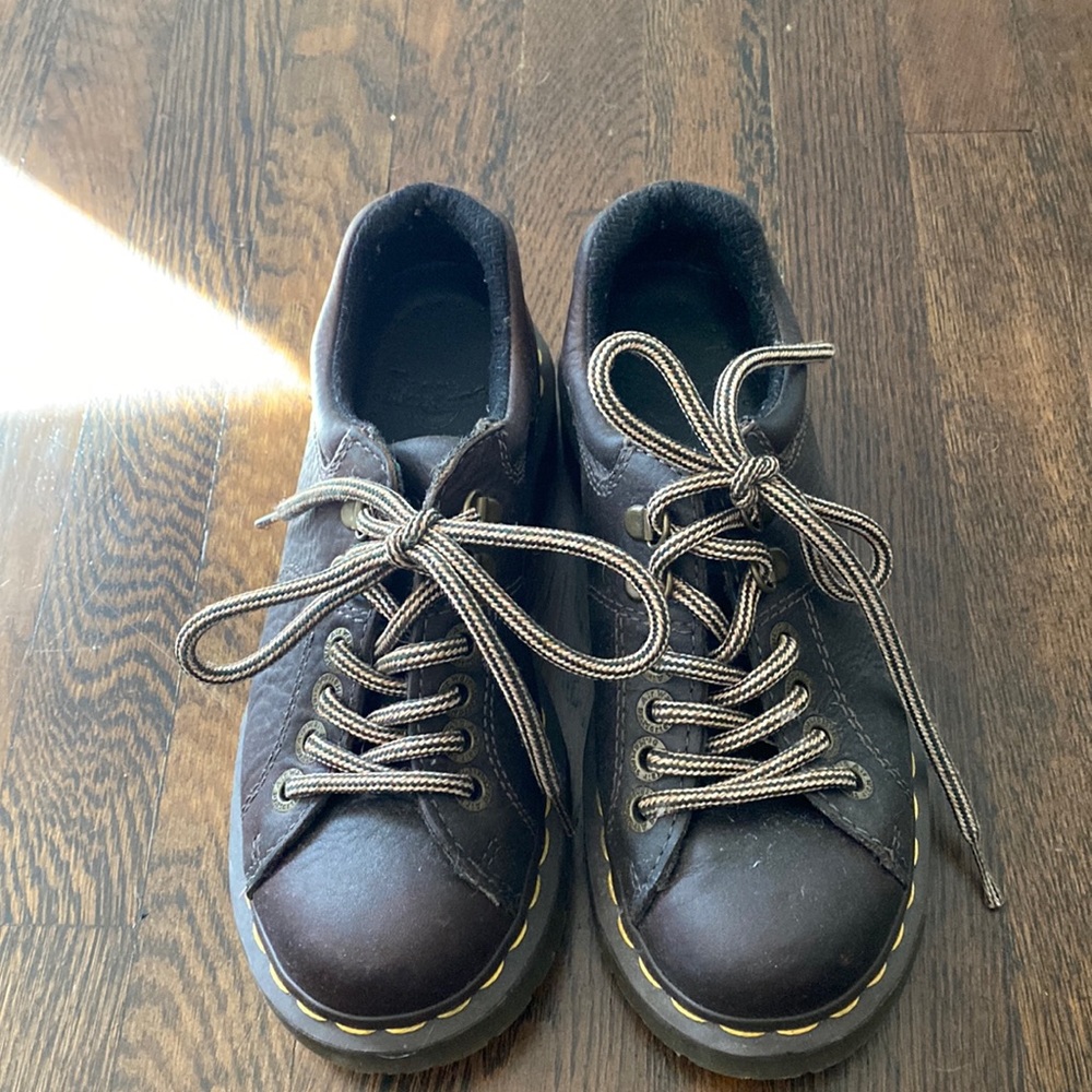 Women’s Dr. Martens oxfords